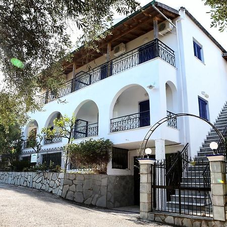 Athina Apartments Kato Korakiana Eksteriør billede