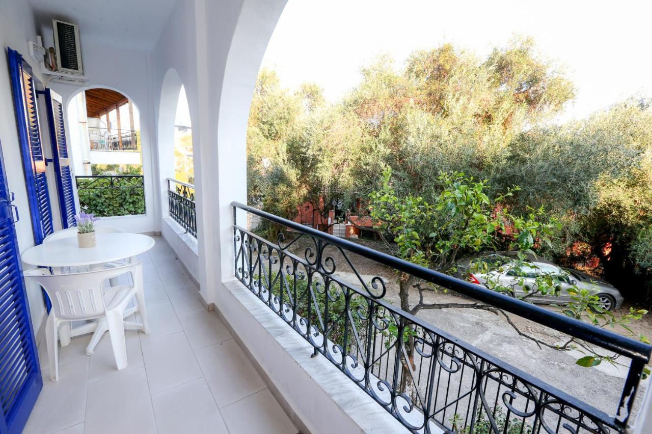 Athina Apartments Kato Korakiana Eksteriør billede