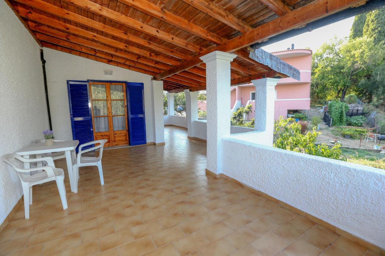 Athina Apartments Kato Korakiana Eksteriør billede