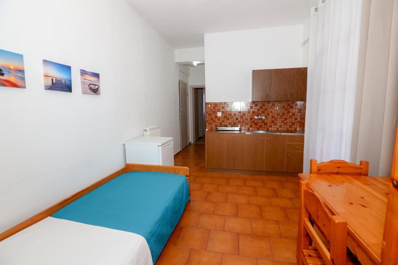 Athina Apartments Kato Korakiana Eksteriør billede