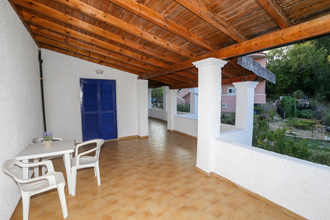 Athina Apartments Kato Korakiana Eksteriør billede